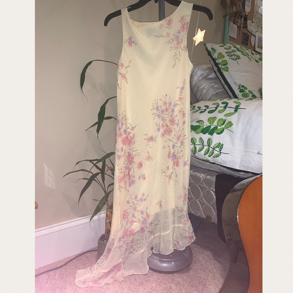 Beautiful yellow floral dress with matching scarf